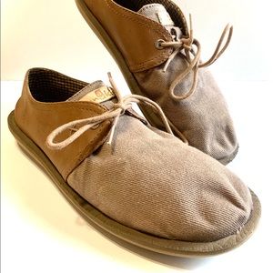 Sanuk Men’s size 10 casual shoe